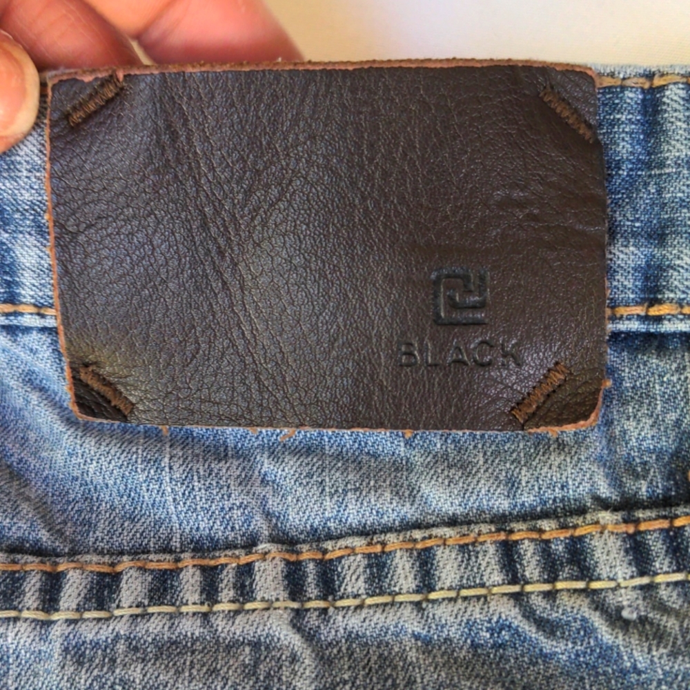 Black Denim Blue Jeans with Some Light Distressing Back Pocket Flap Button Closu - Picture 1 of 12